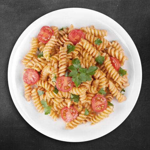 Penne with tomatoes (Demo)